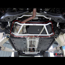 ULTRA RACING 4 pontos hátsó alsó merevítő VW Golf 6 2.0 12+-hoz