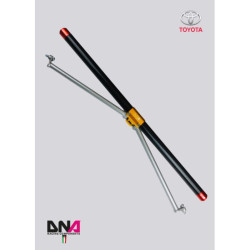 DNA RACING karbon hátsó lengőkar rudakkal készlet TOYOTA YARIS GR (2020 - )