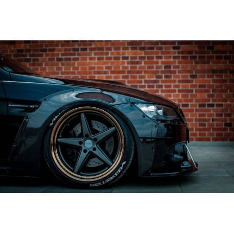 Body kitek és vizuális kiegészítők MAXTON DESIGN első sárvédők BMW M3 Coupe E92-höz, alapozott üvegszálas laminát | race-shop.hu