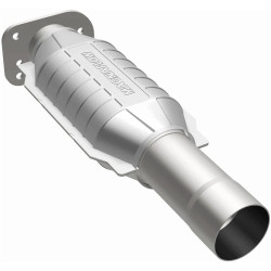 Magnaflow Catalytic Converter for Chevrolet /Pontiac