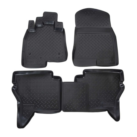 Konkrét típushoz 3D gumiszőnyeg MITSUBISHI Pajero IV 2006-2015 4 db | race-shop.hu