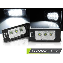 Jóváhagyott LED Fényszóró ÁTLÁTSZÓ AUDI Q5 / A4 08-10 / A5 / TT / VW PASSAT B6 KOMBI