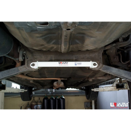 Toronymerevítők ULTRA RACING 2 pontos hátsó alsó merevítő Proton Gen 2 1.6 04-12-höz | race-shop.hu