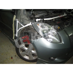 Toyota Yaris HB 05+ UltraRacing Sárvédő merevítő ( Fender Brackets ) - 3-pontos