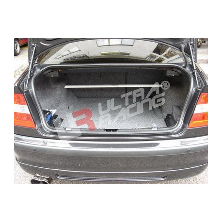 Toronymerevítők BMW 3-Series E46 (incl M3) UltraRacing Hátsó felső toronymerevítő ( Rear Upper Strutbar ) | race-shop.hu