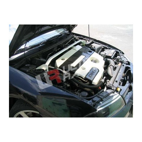 Toronymerevítők Volvo S40/V40 95-04 Ultra-R 2-pontos Első toronymerevítő ( Front Upper Strutbar ) | race-shop.hu