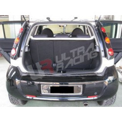 Smart Forfour Hardttop UltraRacing 2-pontos Hátsó C- oszlop merevítő ( C-Pillar Bar )