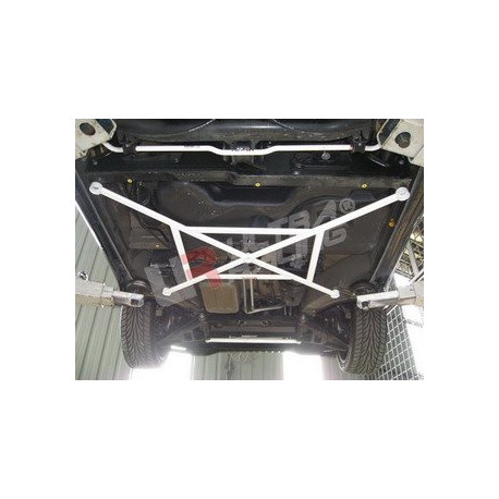 Toronymerevítők Smart Fortwo 450 Softtop 98-07 UltraRacing 5-pontos Központi merevítő ( Mid Lower Bar ) | race-shop.hu