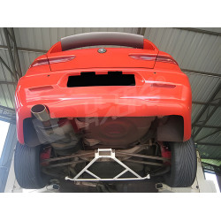 ULTRA RACING 4 pontos hátsó alsó merevítő Alfa Romeo 156-hoz