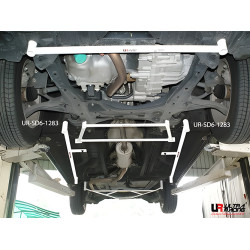 ULTRA RACING 2× 3 pontos oldalsó padlómerevítő Honda Stream 07+-hoz