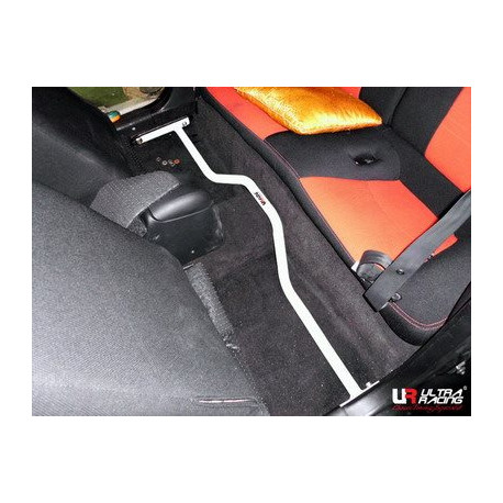 Toronymerevítők Hyundai Coupe 96-99 UltraRacing Hátsó 2-pontos Beltéri merevítő ( Room Bar ) 1582 | race-shop.hu