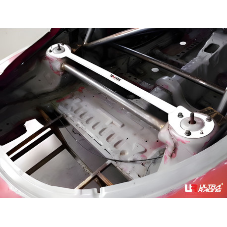 Toronymerevítők ULTRA RACING 2 pontos hátsó toronymerevítő Mazda RX7 FD 93-97-hez | race-shop.hu